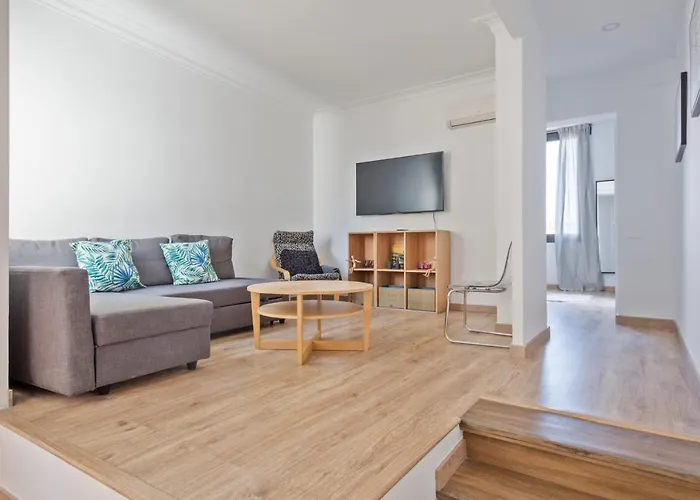 Blau Atic Apartment